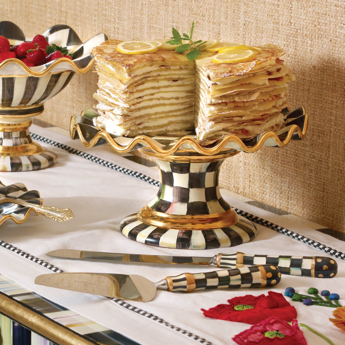 Courtly Check Ceramic Fluted Cake Stand - Image 3