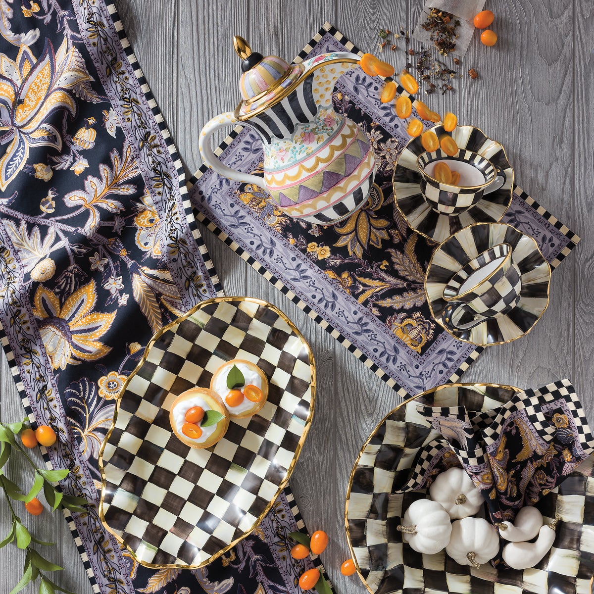 Courtly Check Medium Ceramic Fluted Serving Bowl - Image 5