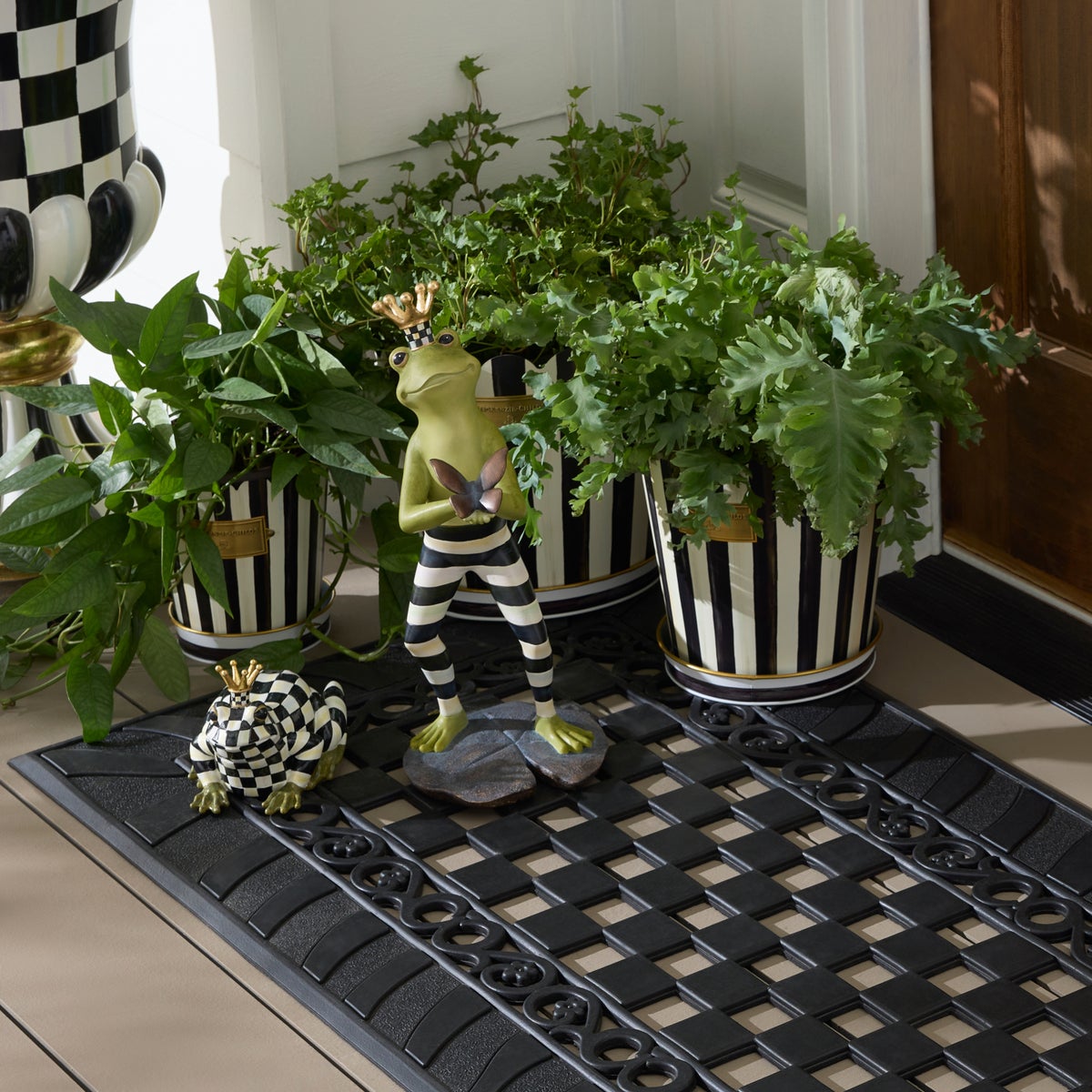 Courtly Stripe Pots & Saucers, Set of 3 - Image 2