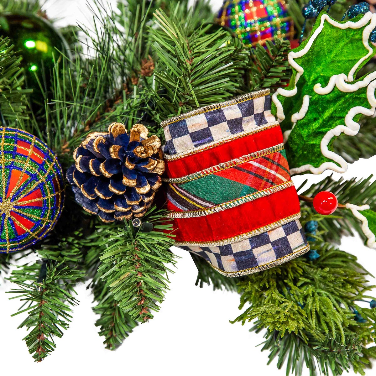 Tartastic Illuminated Garland - Image 4