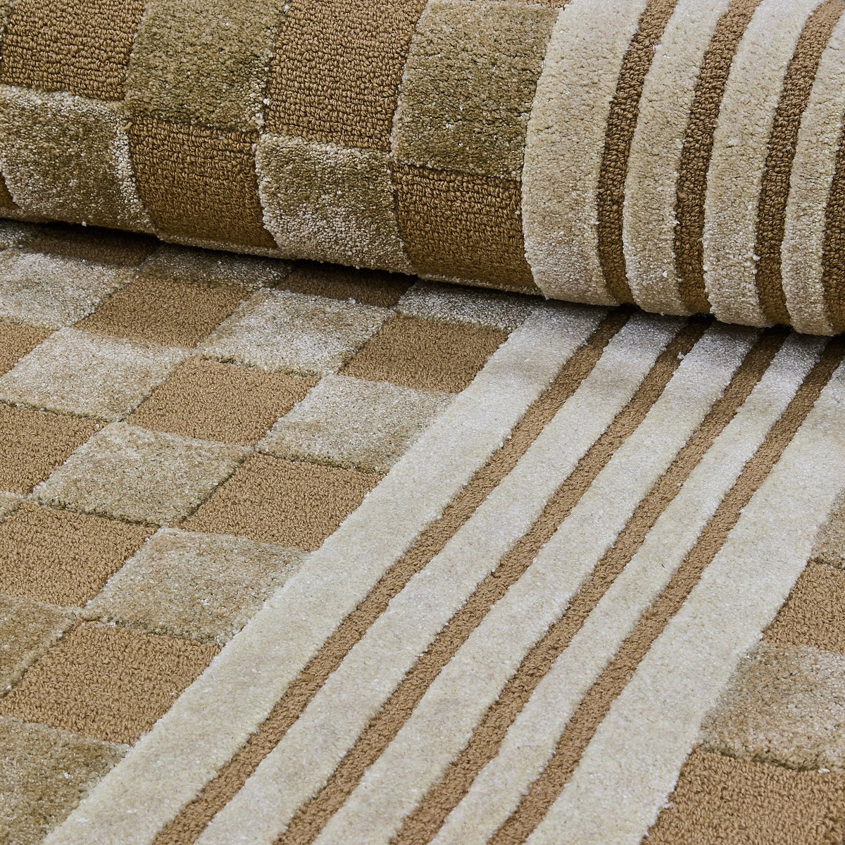 Mocha Tonal Check 5' x 8' Rug - Image 2