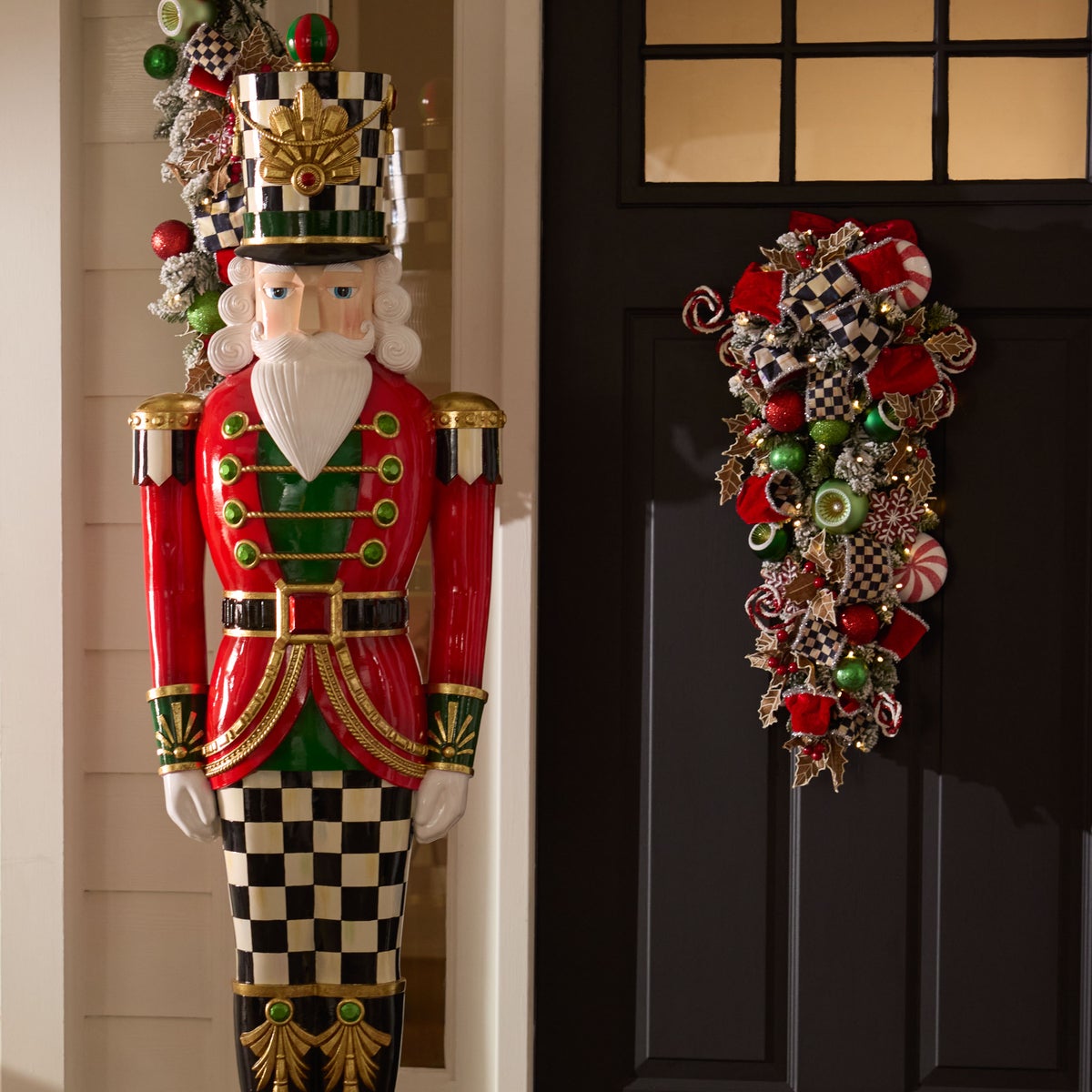 Classic Courtly Trophy Nutcracker - Image 2