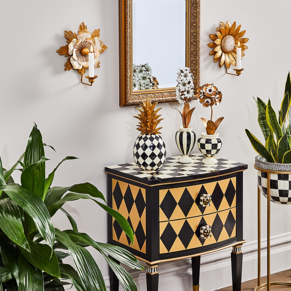 Marquee Pineapple - Image 3
