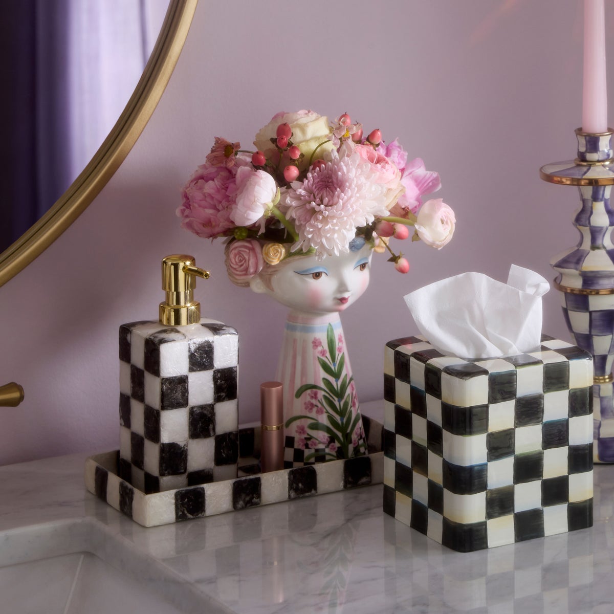 Rosy Meadow Short Lady Vase - Image 5