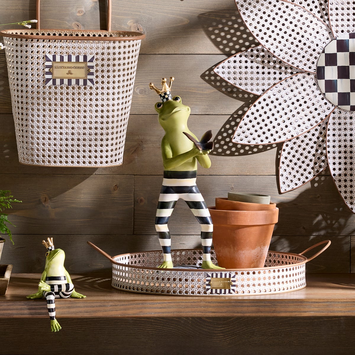 Courtly Fergal the Frog with Butterfly Decor - Image 6