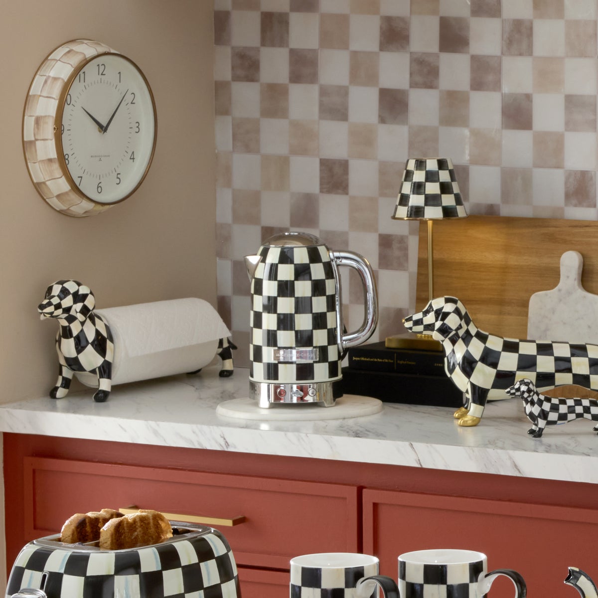 Courtly Check Electric Kettle - Image 3