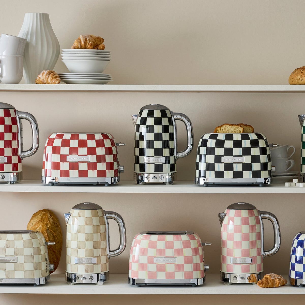 Courtly Check Electric Kettle - Image 4
