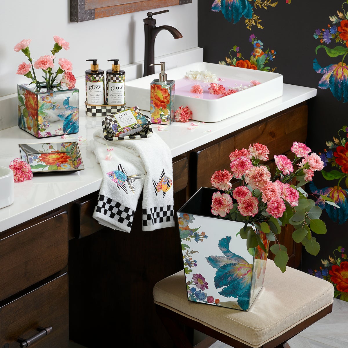 Flower Market Reflections Boutique Tissue Box Cover - Image 2