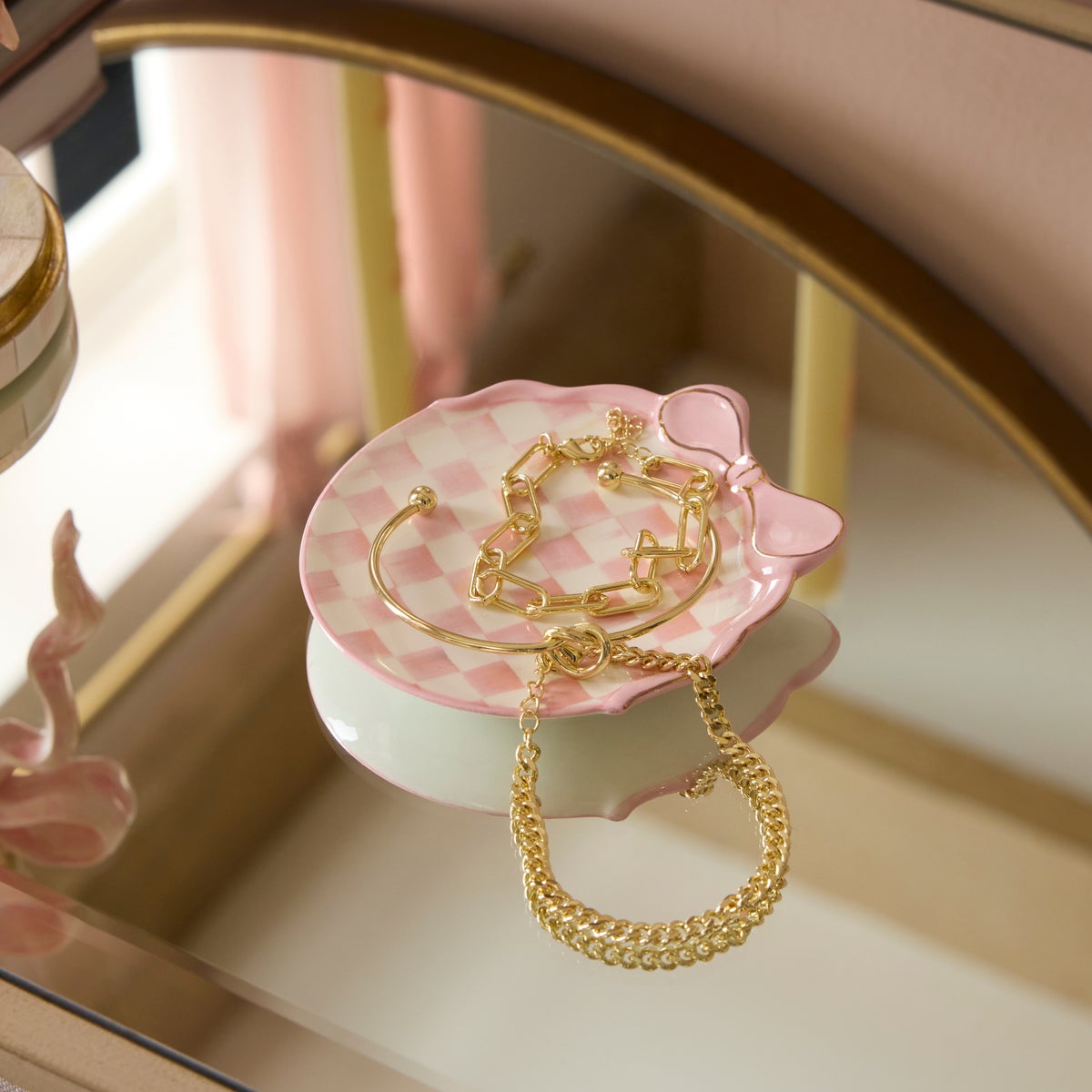 It's All About the Bow Trinket Dish - Image 2