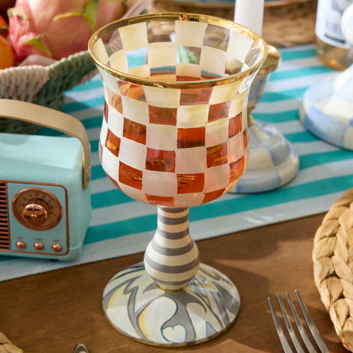 Carnival White Wine Glass - Image 3