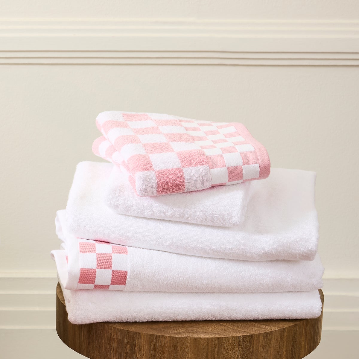 Rosy Check Hand Towel - Image 6