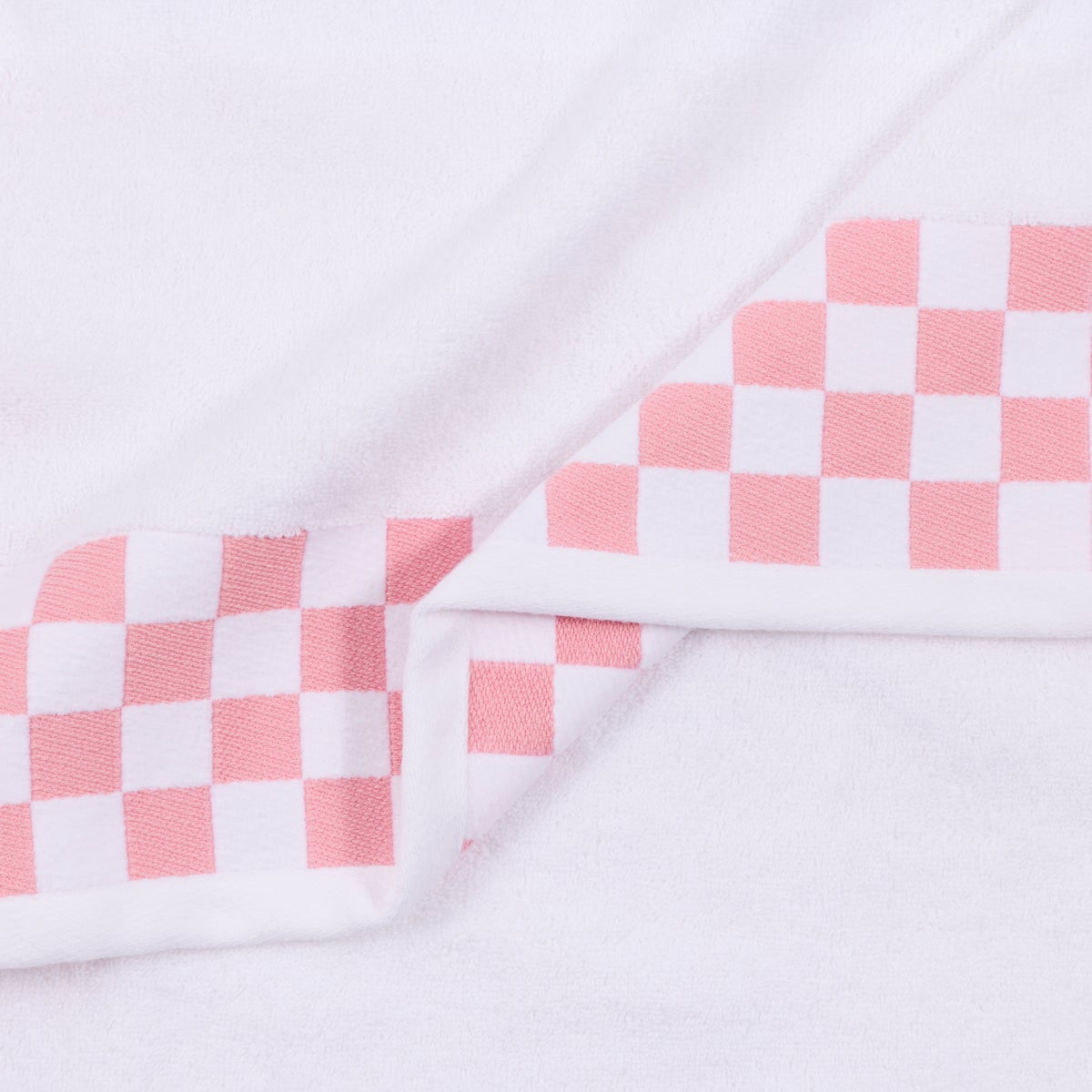 Bath Sheet with Rose Check Border - Image 3
