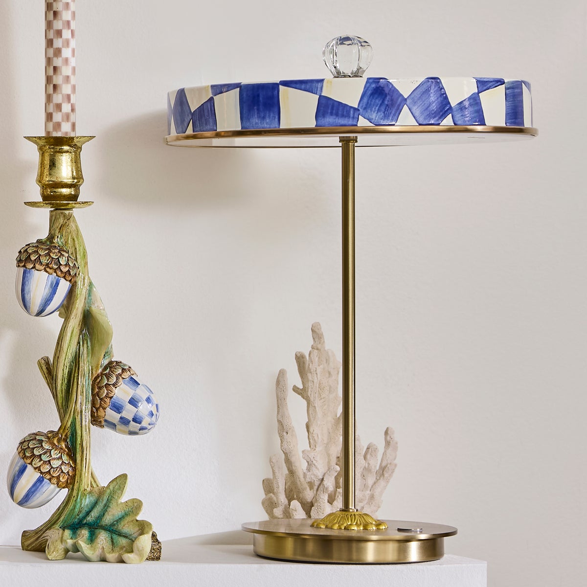 Royal Check LED Rechargeable Disk Table Lamp - Image 2