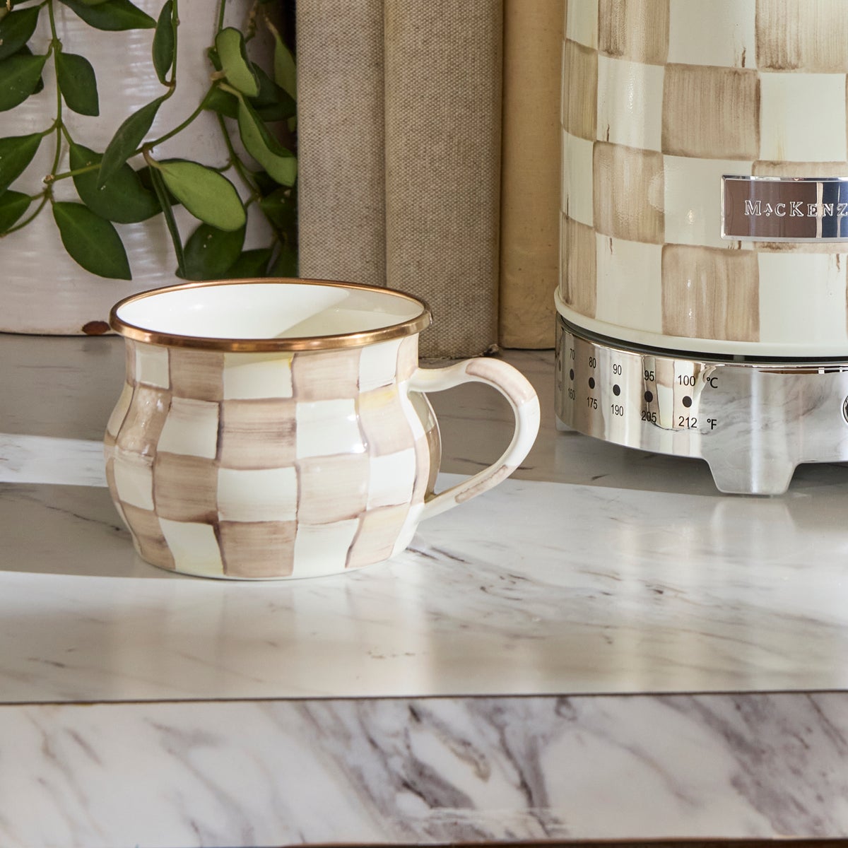 Mocha Check Teacup - Image 5