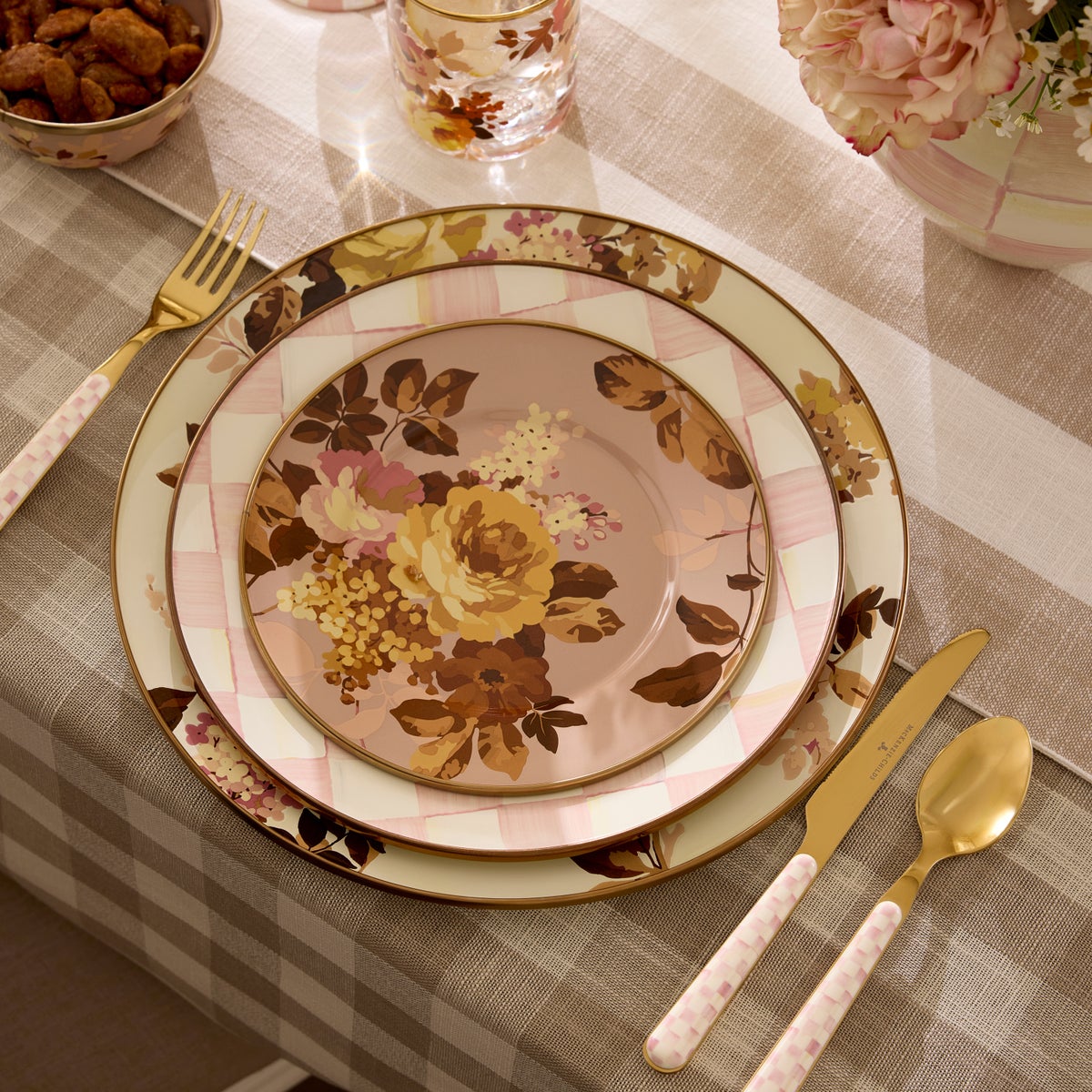 Wild Rose Mauve Salad/Dessert Plate - Image 2