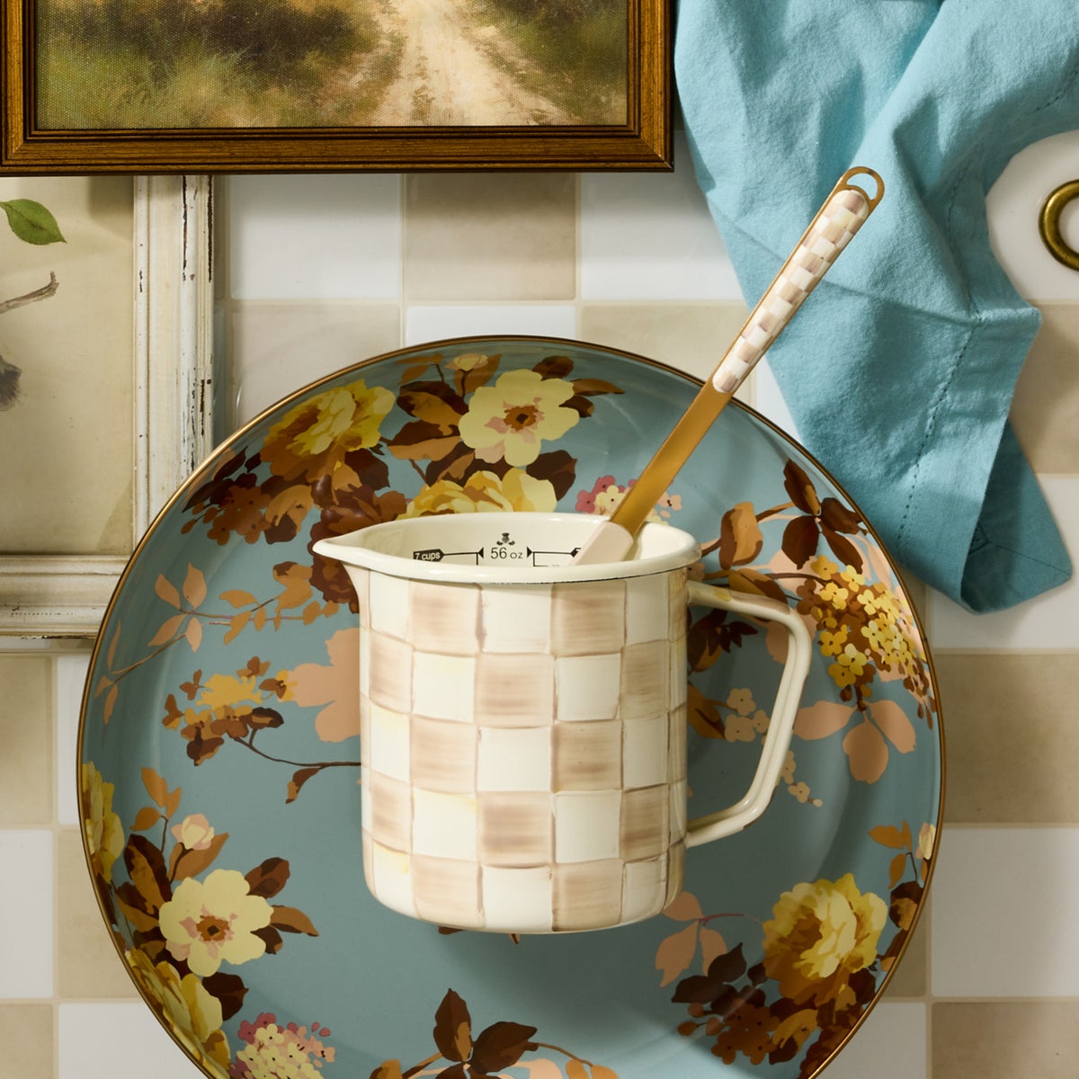 Mocha Check 7 Cup Measuring Cup - Image 4
