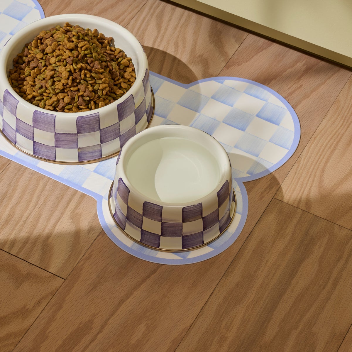Violet Check Medium Pet Dish - Image 4