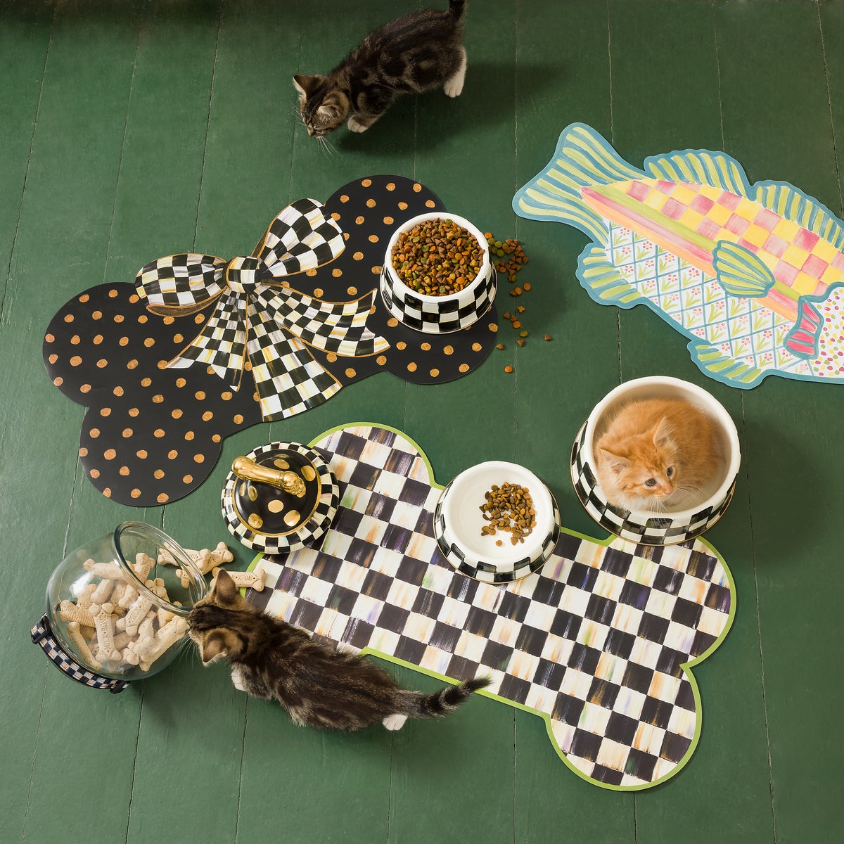 Courtly Check Large Pet Dish - Image 2